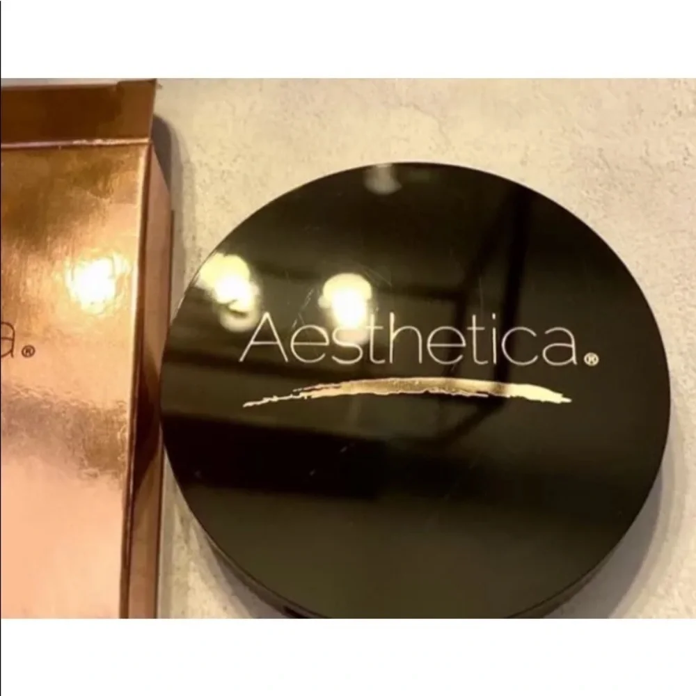 Aesthetica Sunset Bronzer for‎ the perfect beach glow,bronzing and contouring
